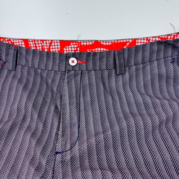 Tommy Bahama Casual Shorts - Picture 4 of 9